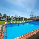 Comfortable Homes, Jacuzzi, Summer Pool Lacko (Slawno)