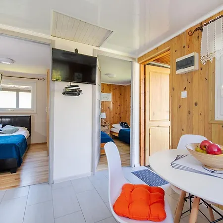 Comfortable Homes, Jacuzzi, Summer Pool Lacko (Slawno)