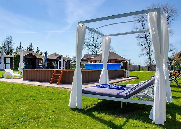 Hébergement de vacances Comfortable Homes, Jacuzzi, Summer Pool *
