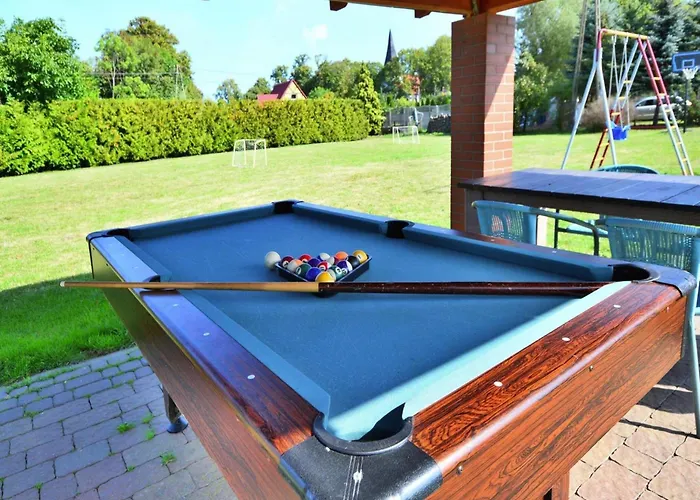 Comfortable Homes, Jacuzzi, Summer Pool *