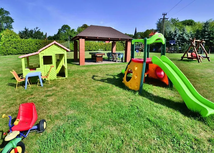 Hébergement de vacances Comfortable Homes, Jacuzzi, Summer Pool *