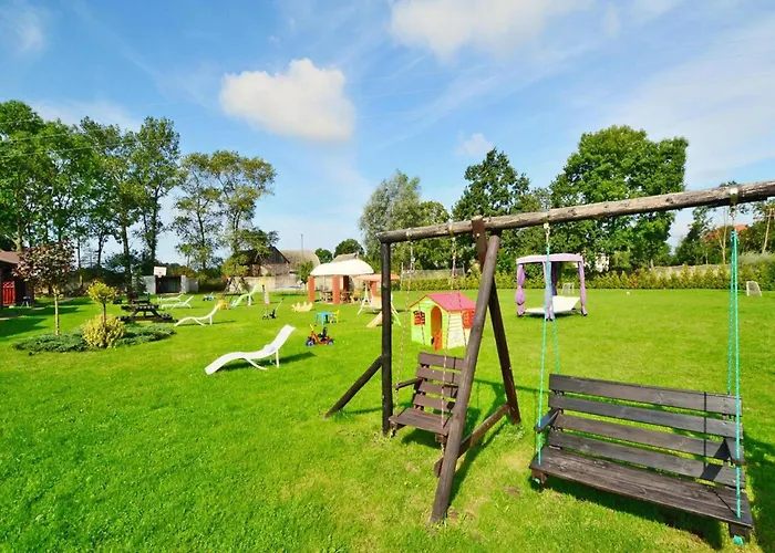 Comfortable Homes, Jacuzzi, Summer Pool Nyaraló Lacko (Slawno)