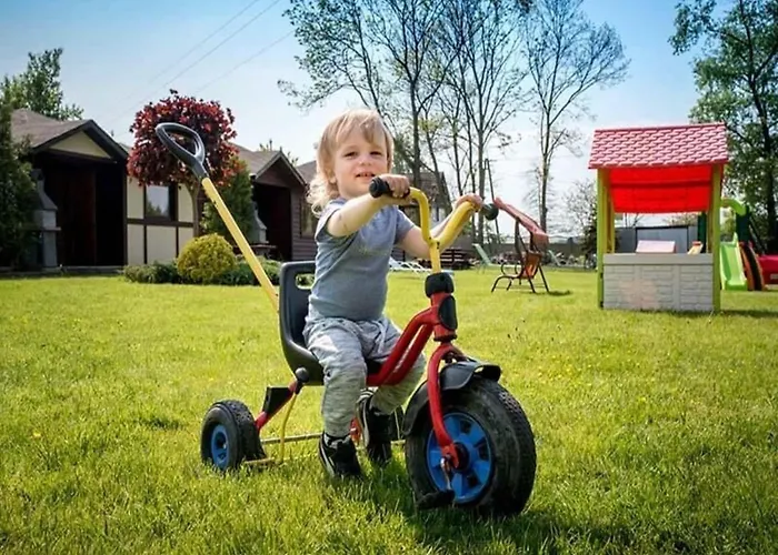 Comfortable Homes, Jacuzzi, Summer Pool * Lacko (Slawno)